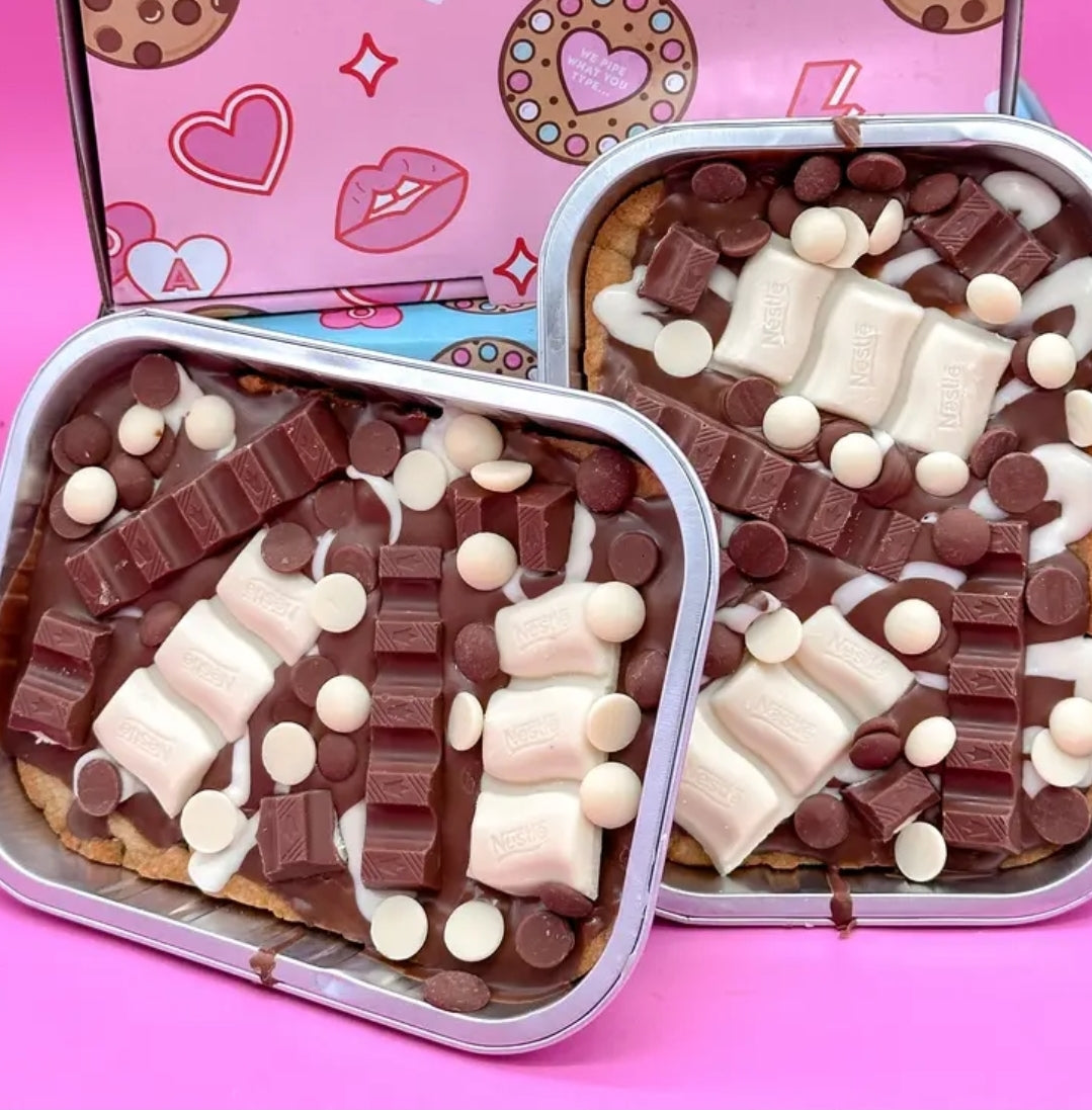 Loaded cookie tray - kinder & milkybar loaded