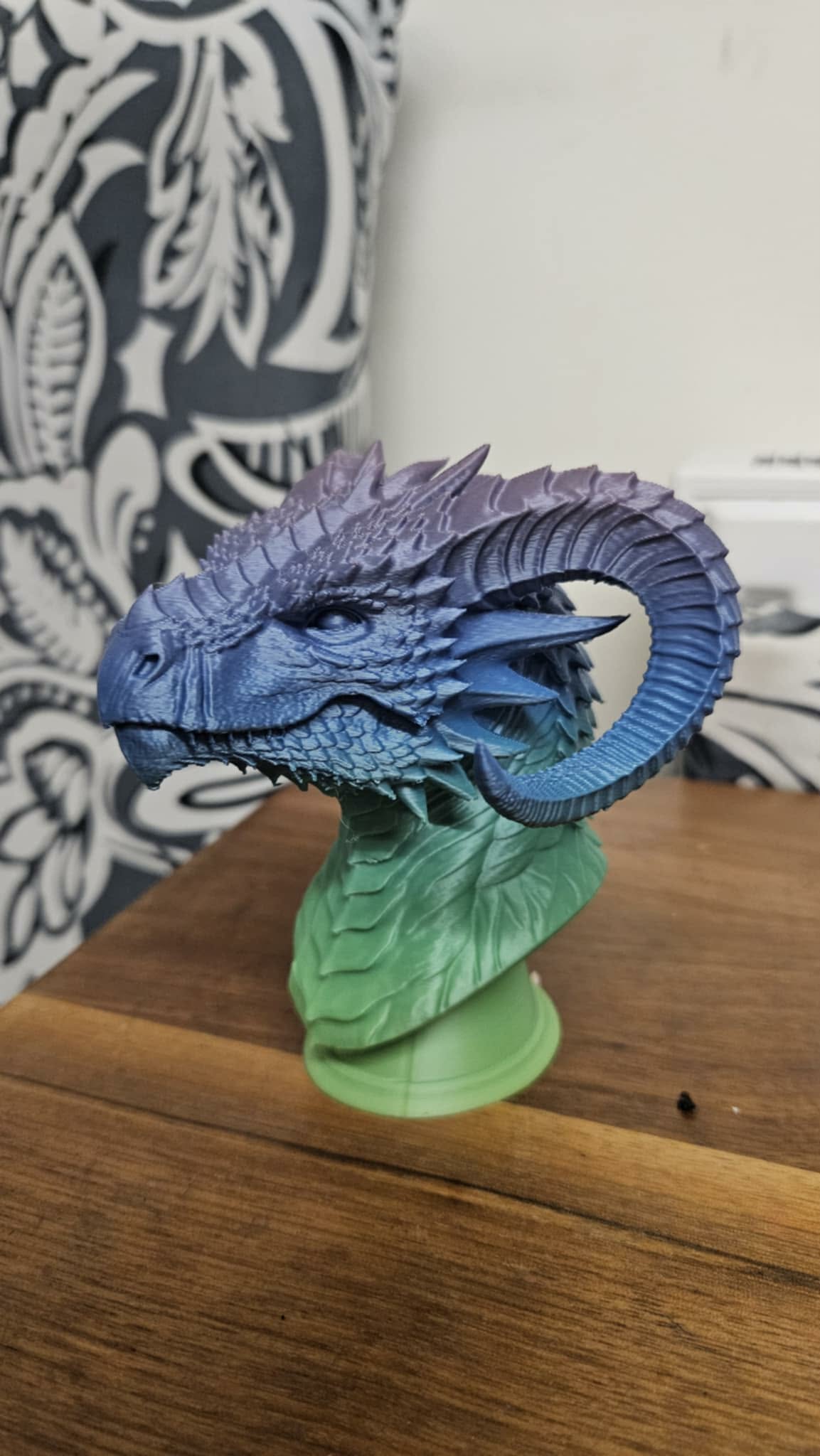 3d printed dragon head sculpture