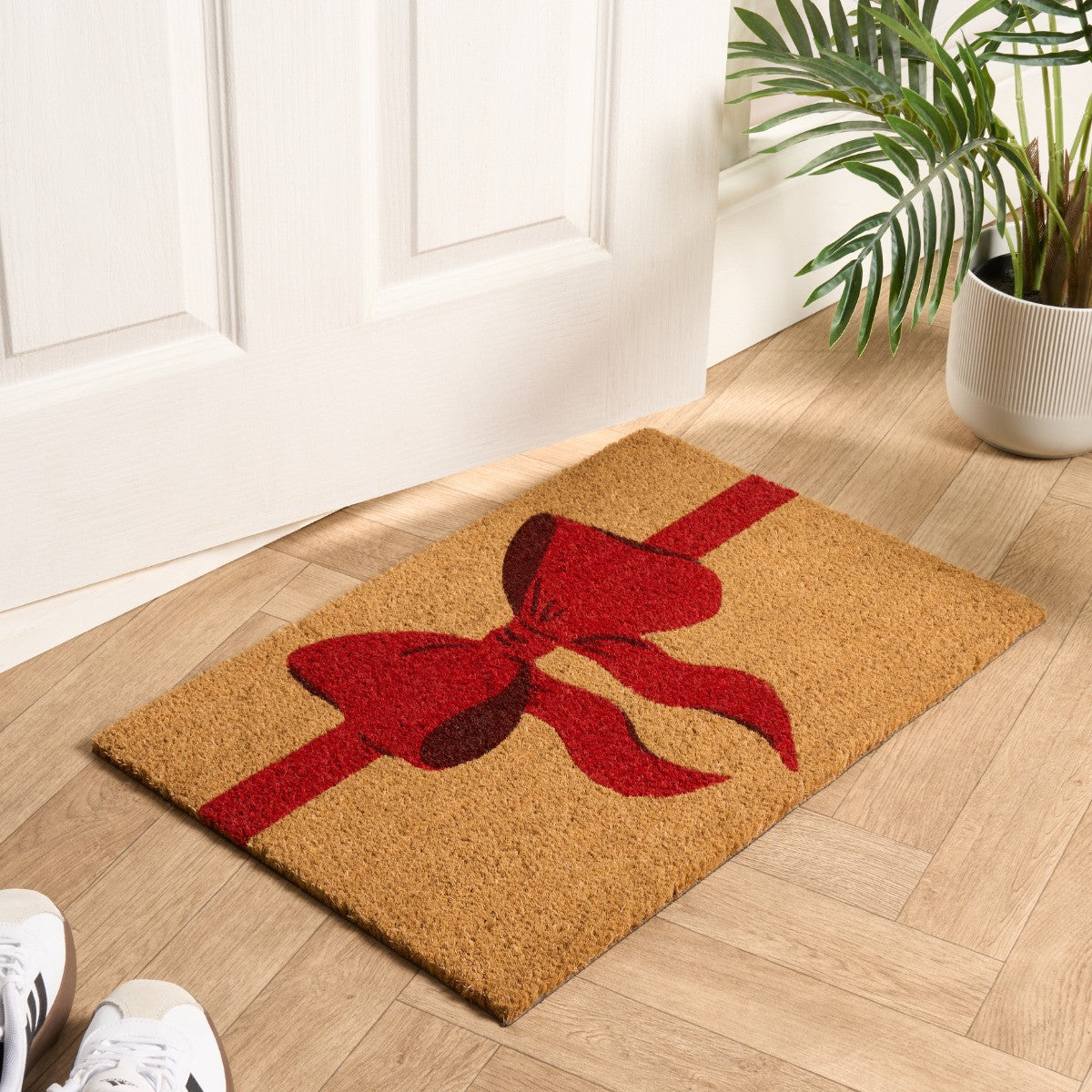 Bow Print Coir Mat - Natural/Red
