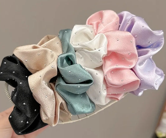 Set of 6 Easy And Elegant Velvet Hair Ties